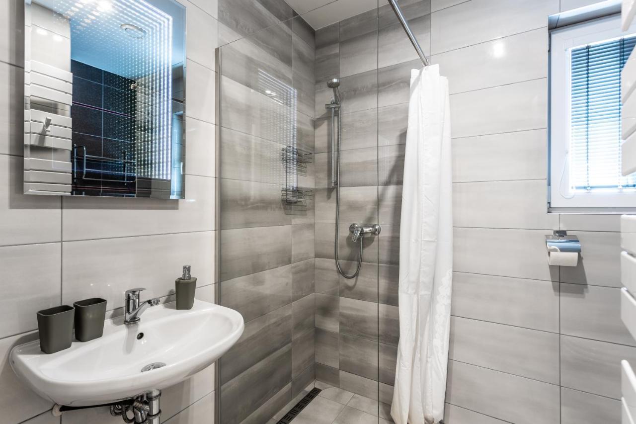 Family Apartments Klinovec Loucna pod Klinovcem Luaran gambar