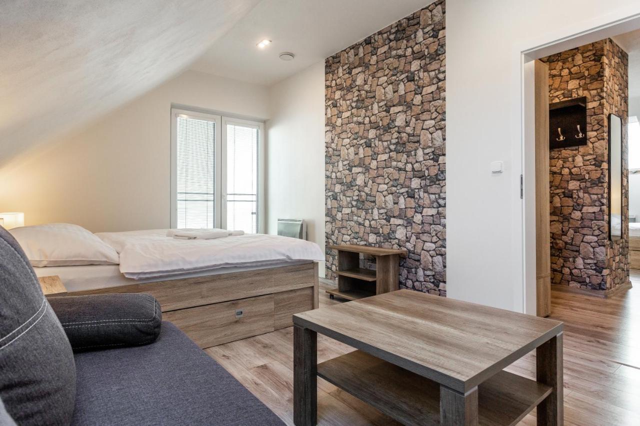 Family Apartments Klinovec Loucna pod Klinovcem Luaran gambar