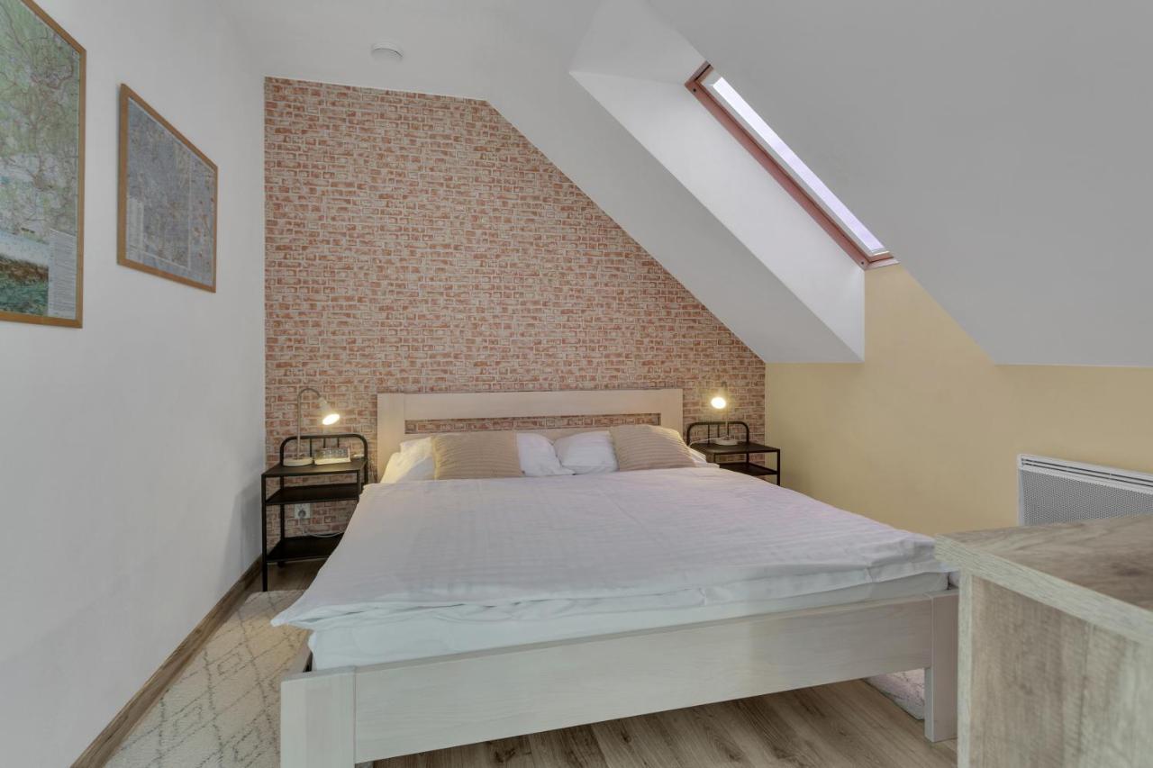 Family Apartments Klinovec Loucna pod Klinovcem Luaran gambar